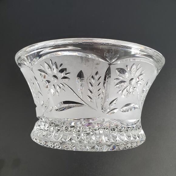 Lausitzer Glas Vintage Floral Pattern Frosted Crystal Bowll - Picture 4 of 8